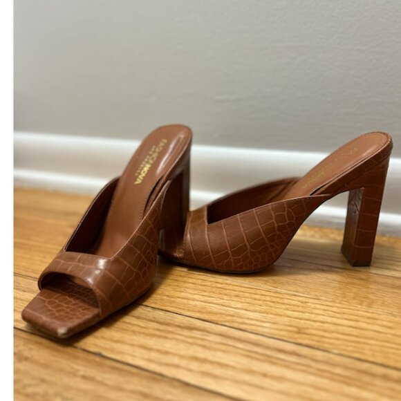 Light Brown Mules - Picture 11 of 12